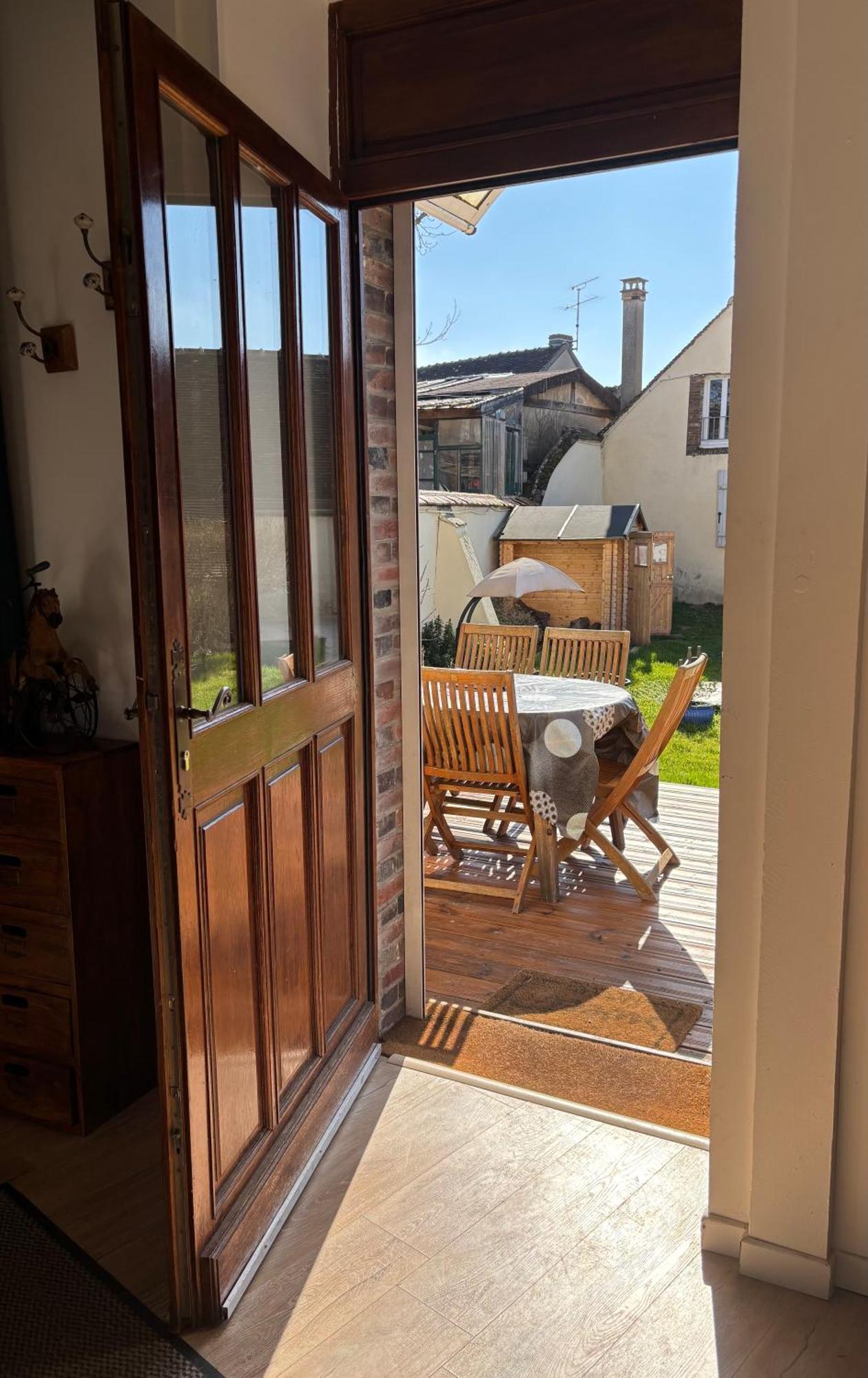 Villa Fontaine Avec Piscine Interieur Chauffee-Maison De Campagne Familiale -Ideal Vacances Ou Sejour Professionnel -3 Chambres-Bureau Separe -Lit Bebe - Parking Facile & Gratuit Екстер'єр фото